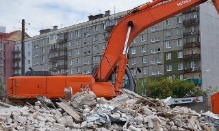 Вывоз строительного мусора с участка в чернушке недорого от 1590 руб. | 2Землекопа-Чрш